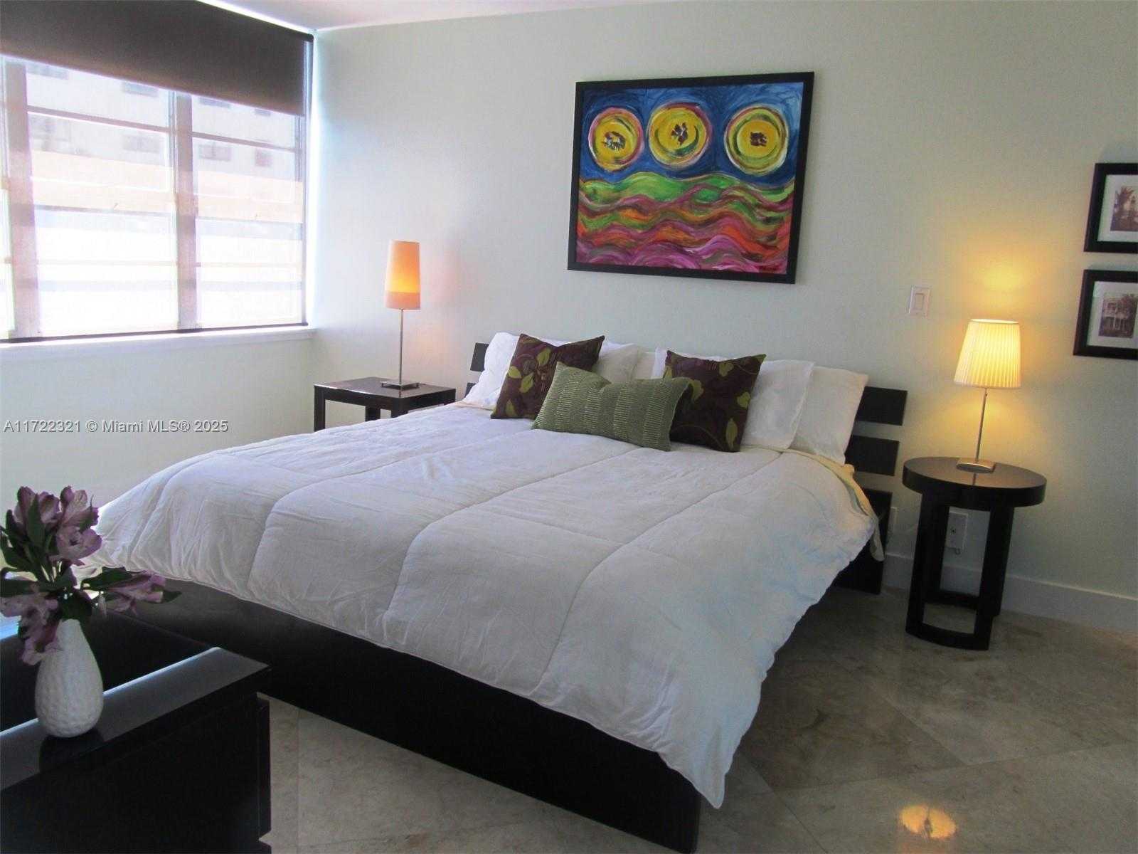 Small Image of 100 LINCOLN RD #444, Miami Beach Number 2