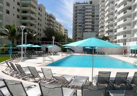 Small Image of 100 LINCOLN RD #847, Miami Beach Number 20