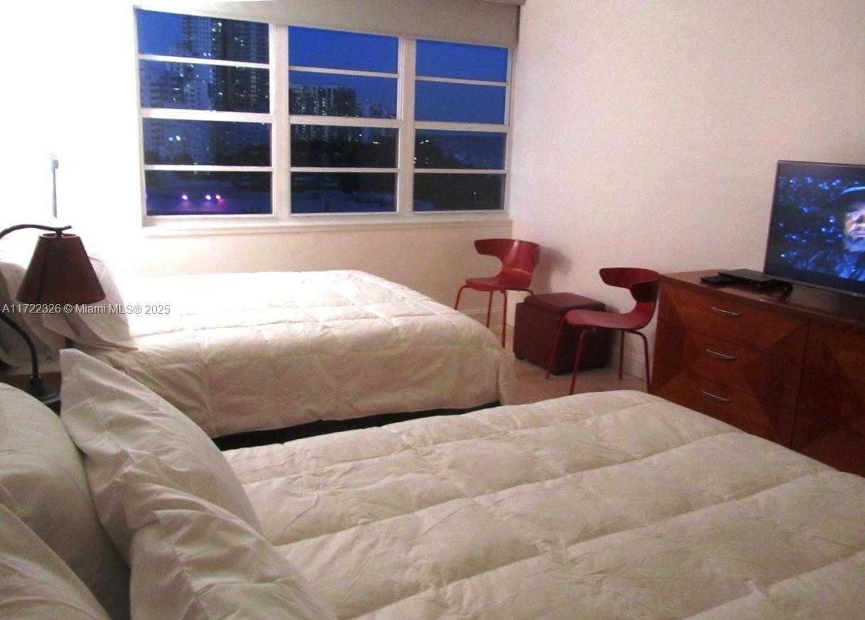Small Image of 100 LINCOLN RD #847, Miami Beach Number 5