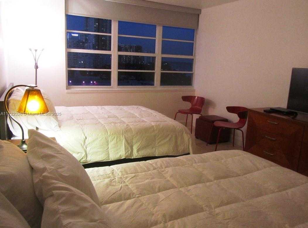 Small Image of 100 LINCOLN RD #847, Miami Beach Number 6