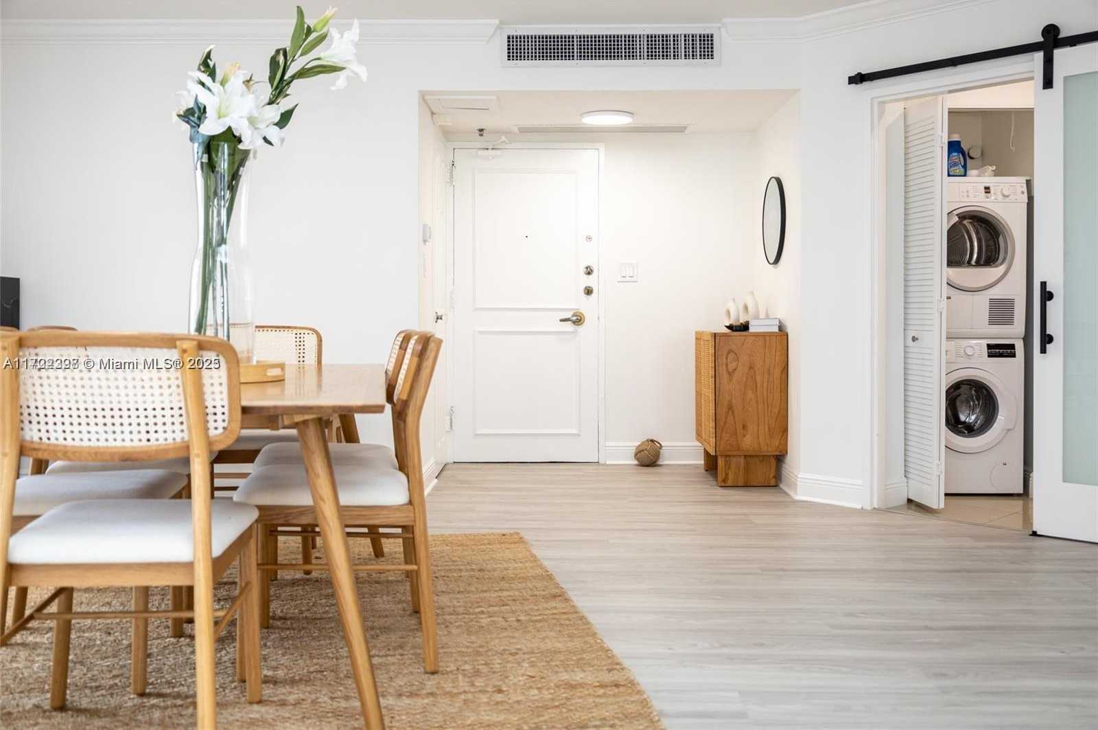 Small Image of 5161 COLLINS AVE #812, Miami Beach Number 41