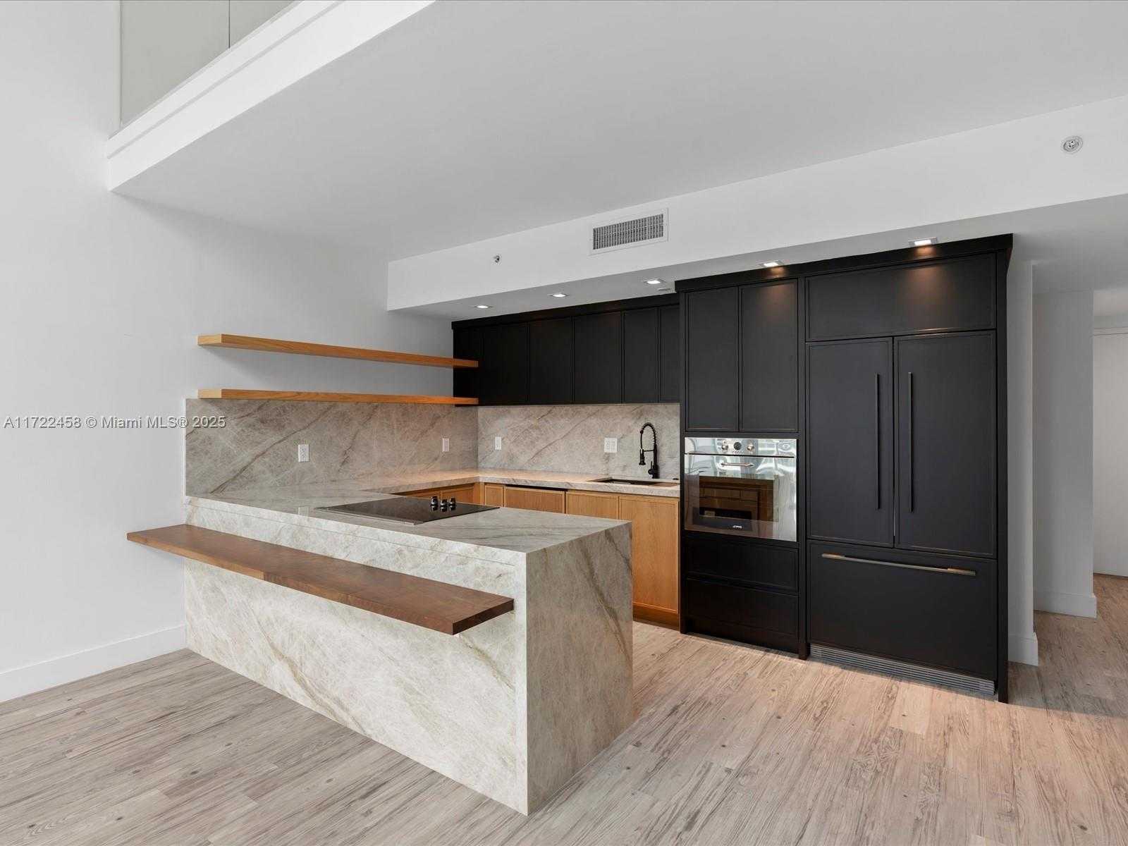 Small Image of 92 SOUTH WEST 3RD ST #704, Miami Number 12