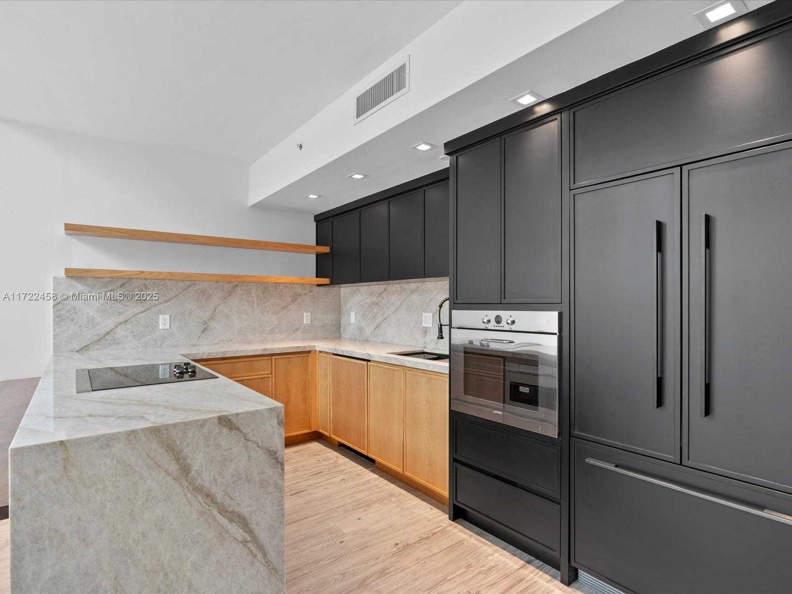 Small Image of 92 SOUTH WEST 3RD ST #704, Miami Number 13
