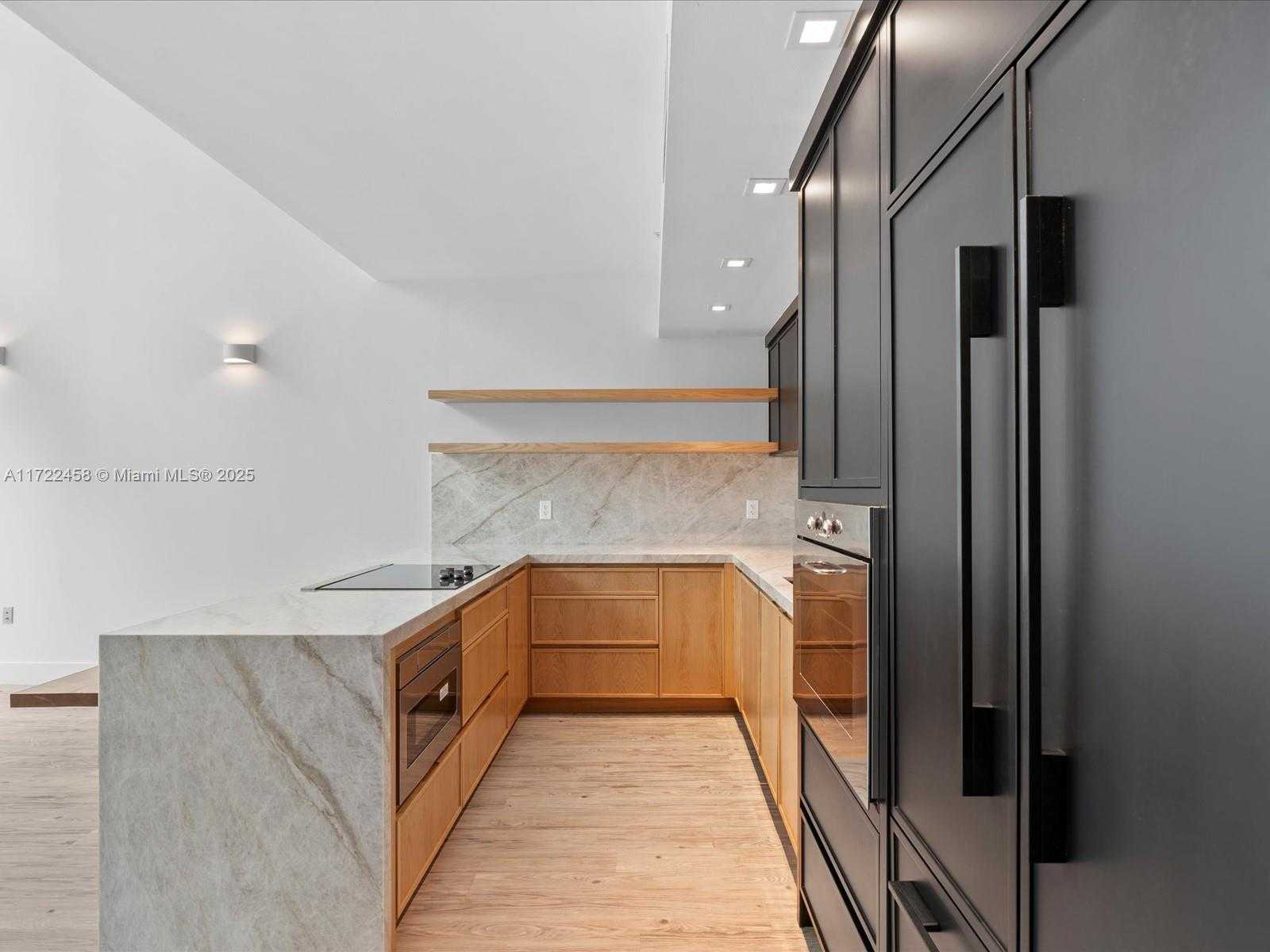 Small Image of 92 SOUTH WEST 3RD ST #704, Miami Number 16