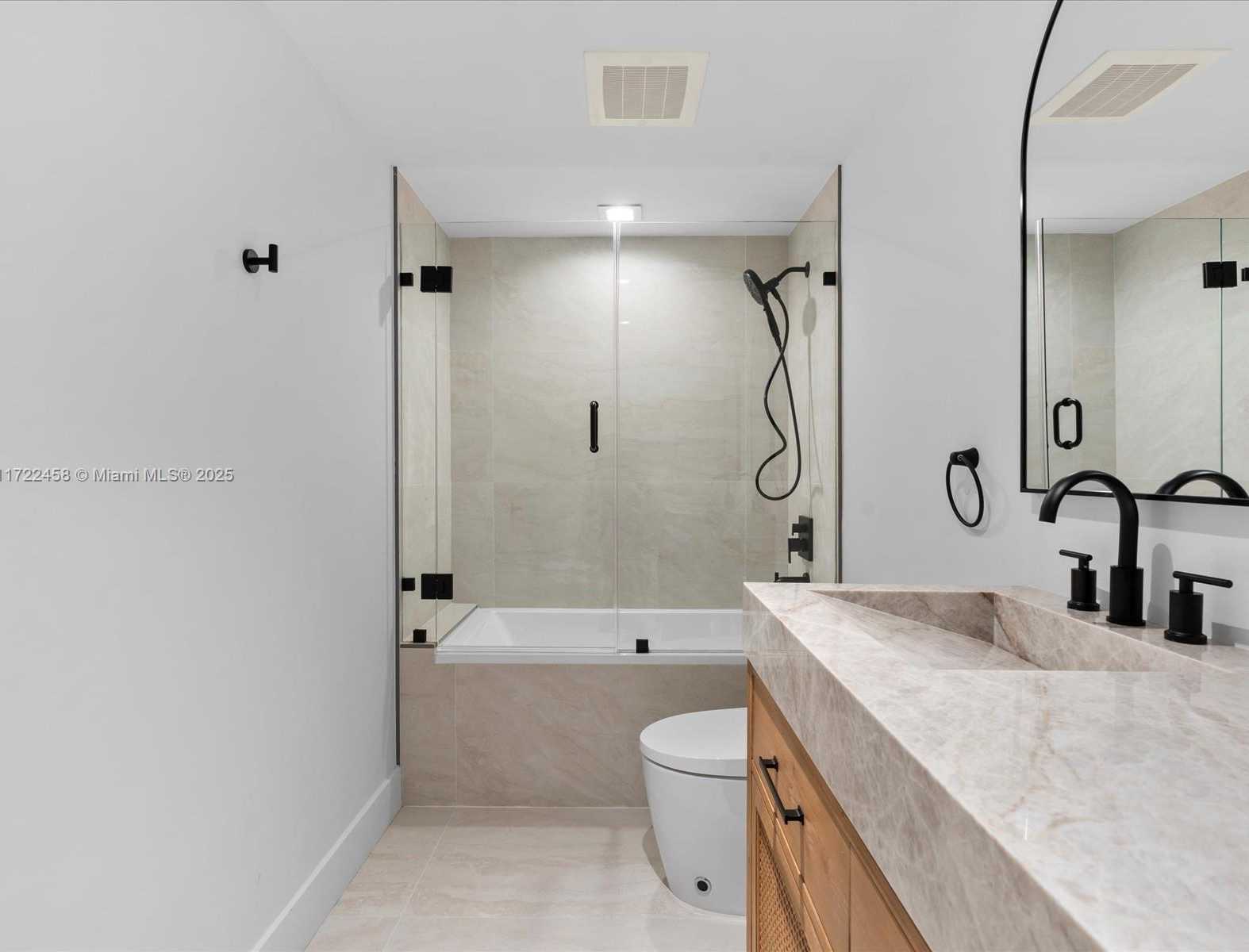 Small Image of 92 SOUTH WEST 3RD ST #704, Miami Number 31