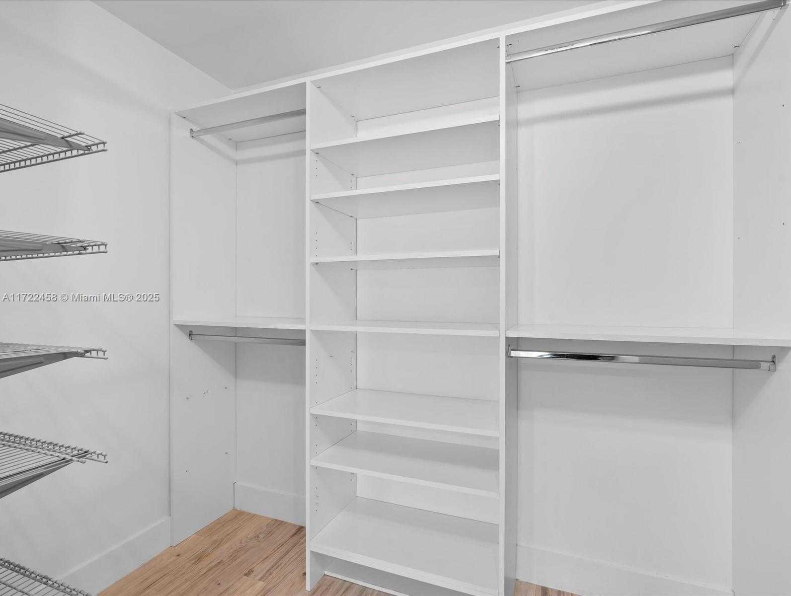 Small Image of 92 SOUTH WEST 3RD ST #704, Miami Number 37