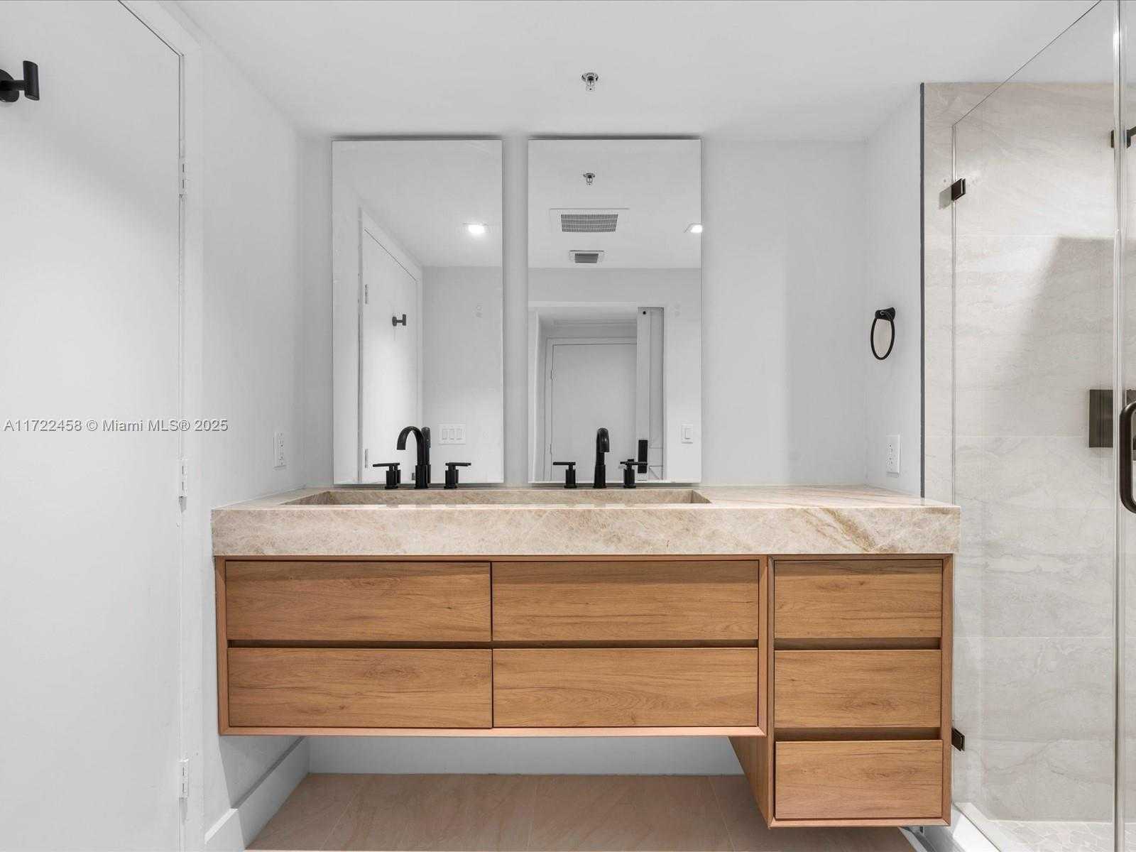 Small Image of 92 SOUTH WEST 3RD ST #704, Miami Number 39