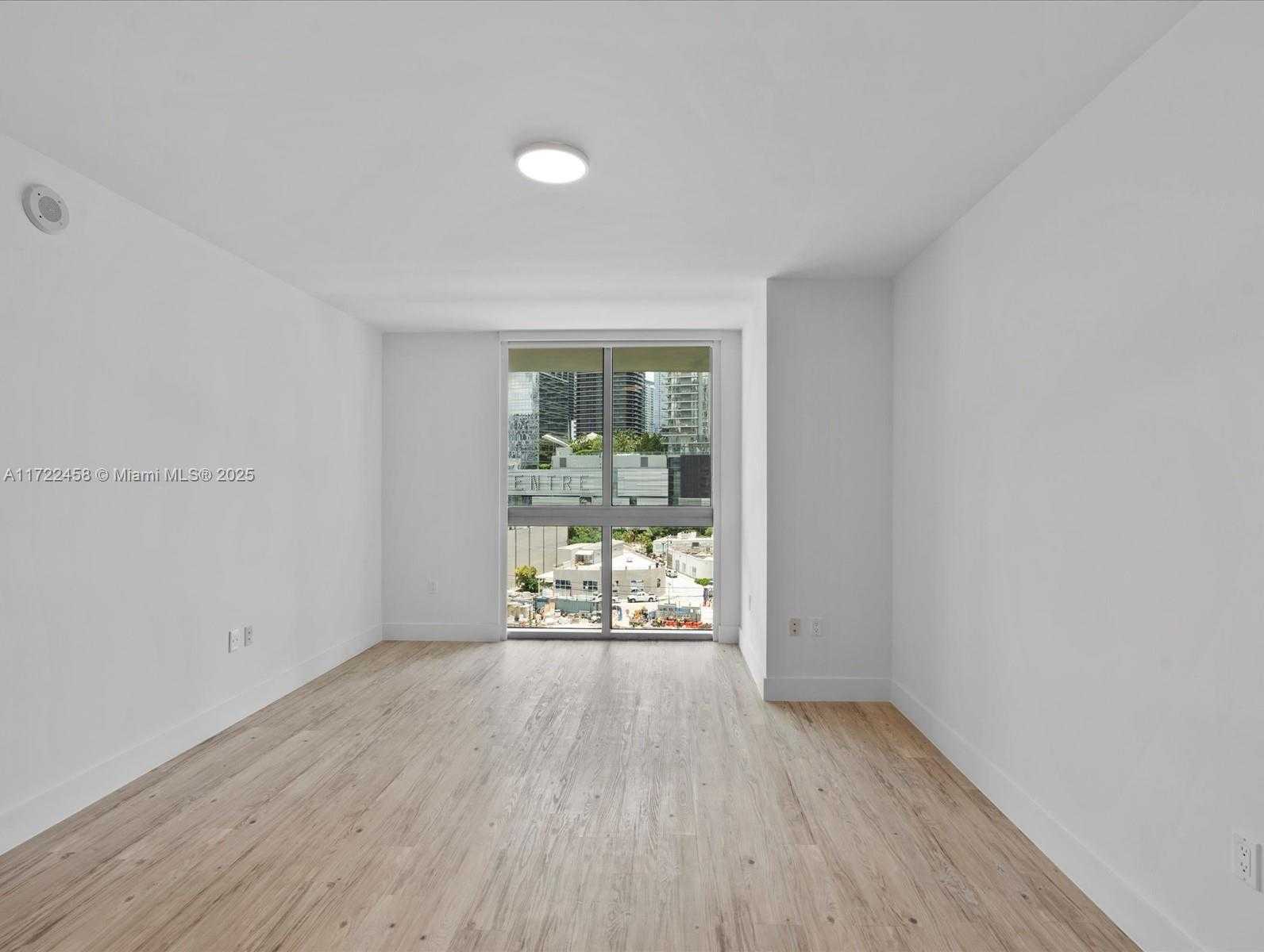 Small Image of 92 SOUTH WEST 3RD ST #704, Miami Number 42