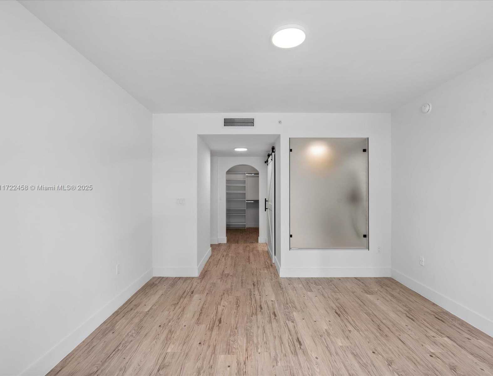 Small Image of 92 SOUTH WEST 3RD ST #704, Miami Number 43