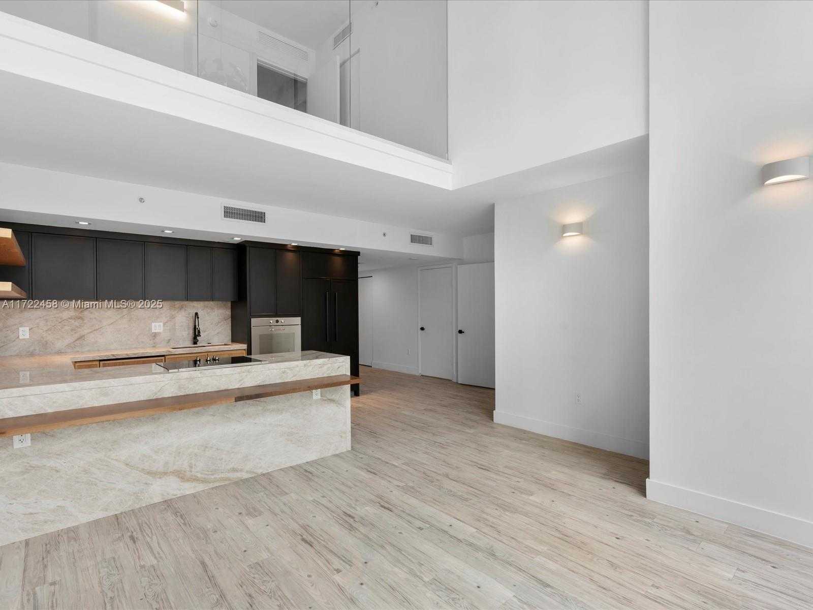 Small Image of 92 SOUTH WEST 3RD ST #704, Miami Number 6