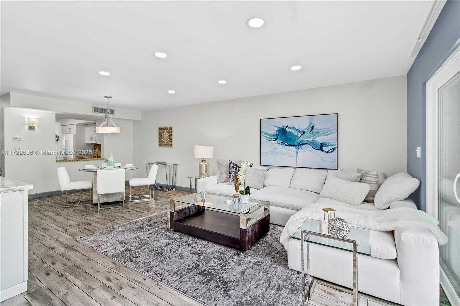Small Image of 20416 NORTH EAST 34TH CT #17, Aventura Number 2