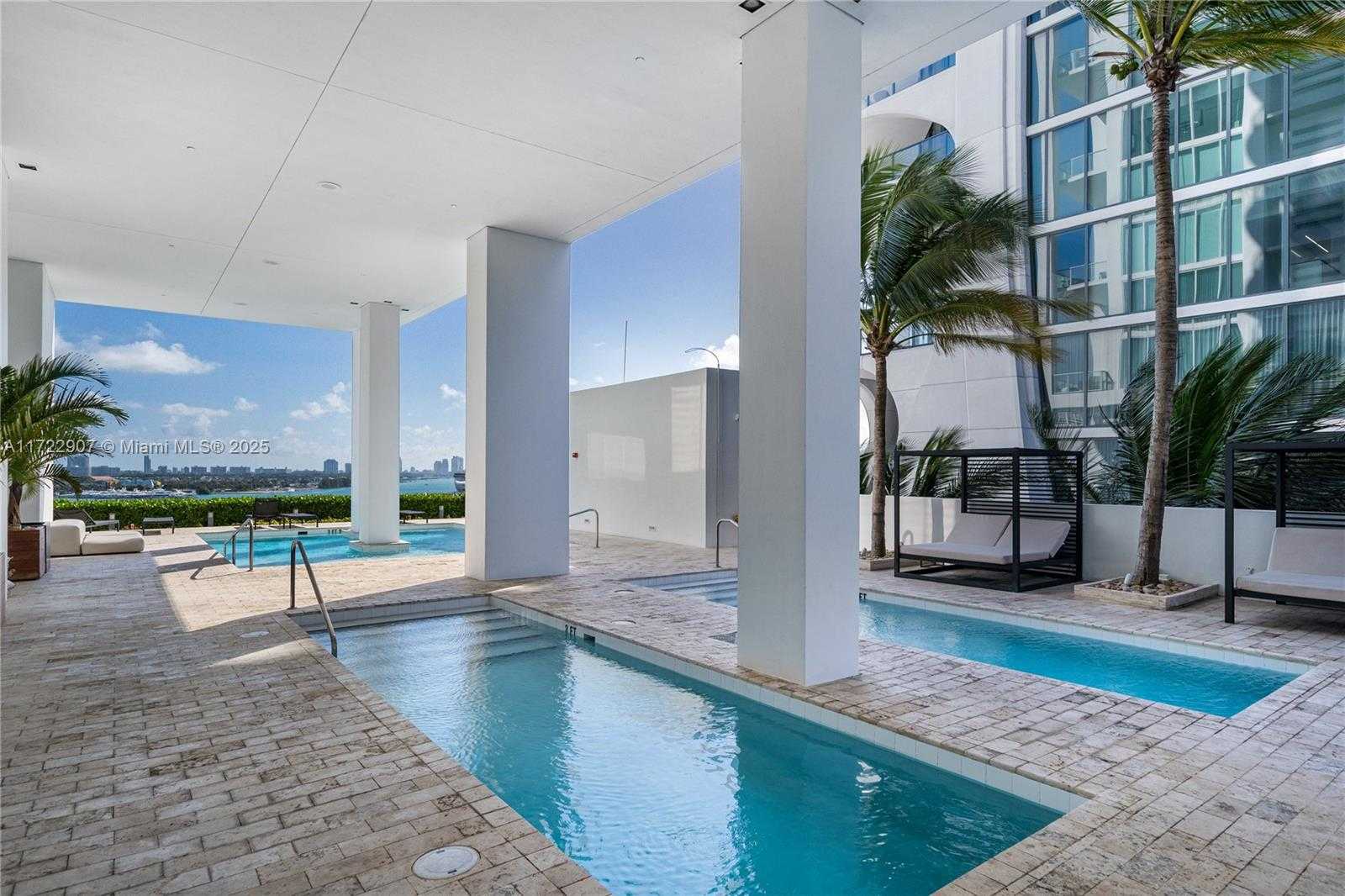 Small Image of 1040 BISCAYNE BLVD #2504, Miami Number 30