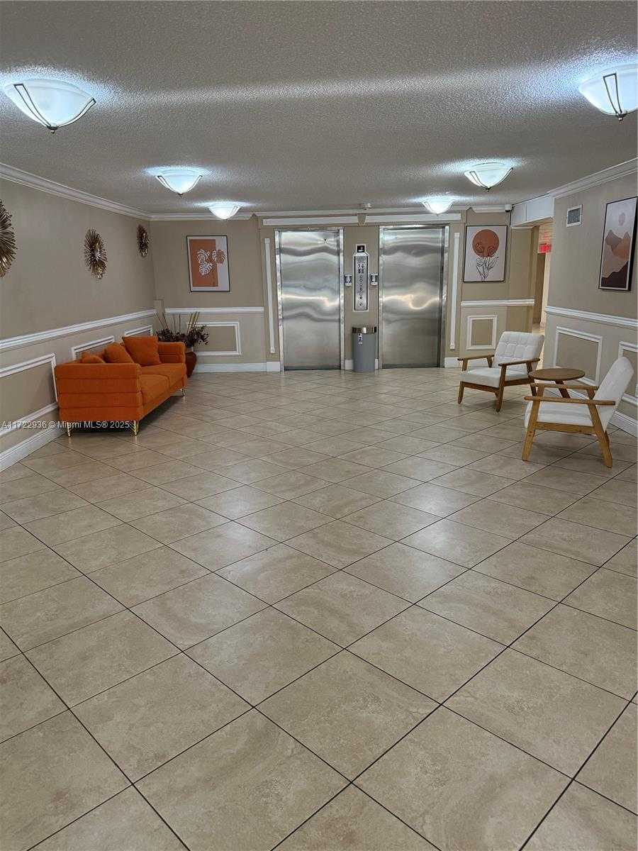 Small Image of 200 178TH DR #605, Sunny Isles Beach Number 19
