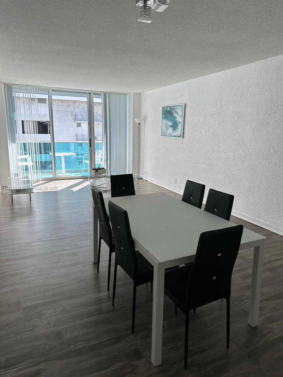 Small Image of 4001 SOUTH OCEAN DR #10D, Hollywood Number 5