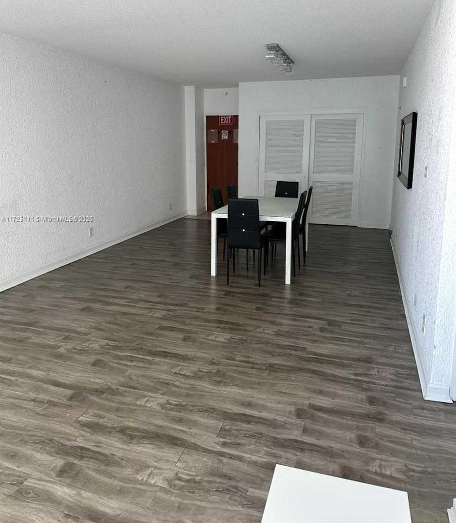 Small Image of 4001 SOUTH OCEAN DR #10D, Hollywood Number 8