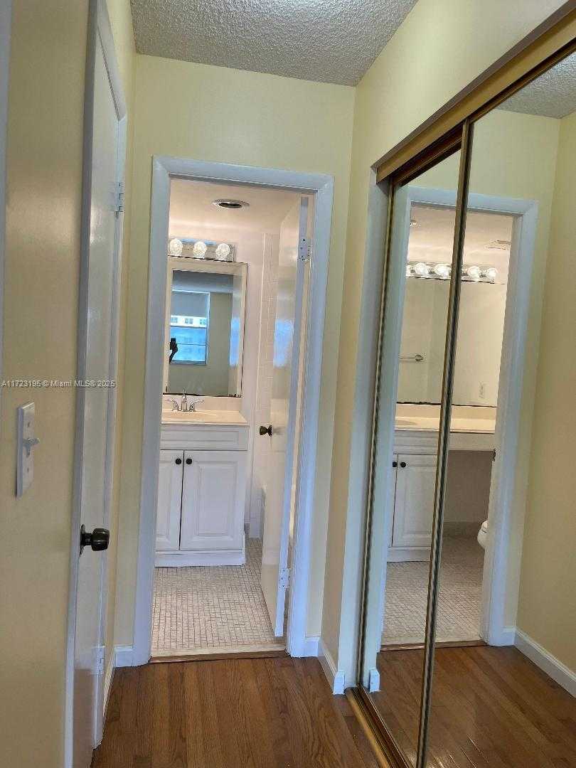 Small Image of 2851 NORTH EAST 183RD ST #1714E, Aventura Number 13