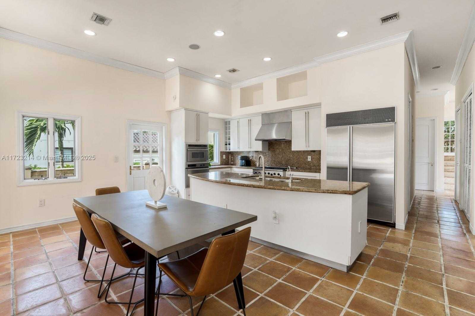 Small Image of 322 COSTA BRAVA CT, Coral Gables Number 17