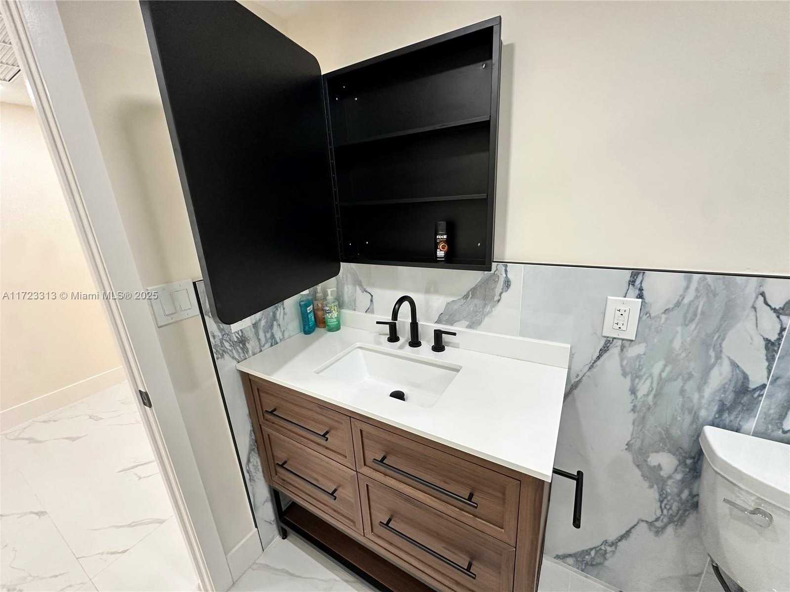 Small Image of 19380 COLLINS AVE #518, Sunny Isles Beach Number 24
