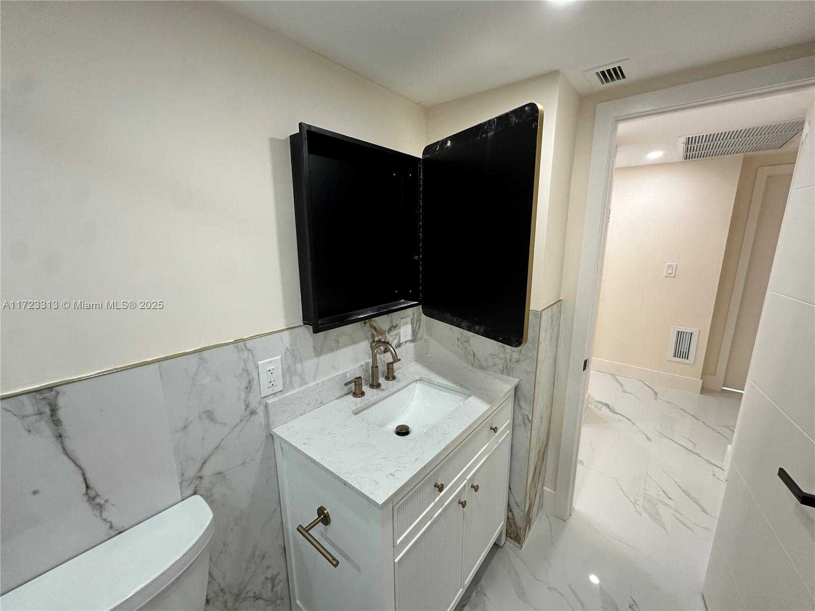 Small Image of 19380 COLLINS AVE #518, Sunny Isles Beach Number 27