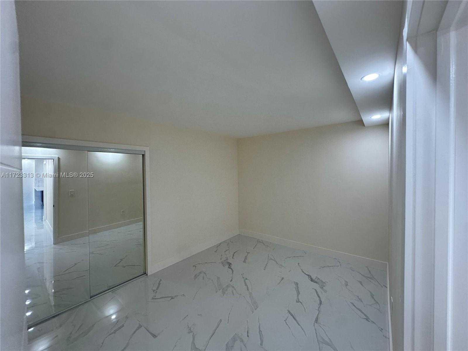 Small Image of 19380 COLLINS AVE #518, Sunny Isles Beach Number 29