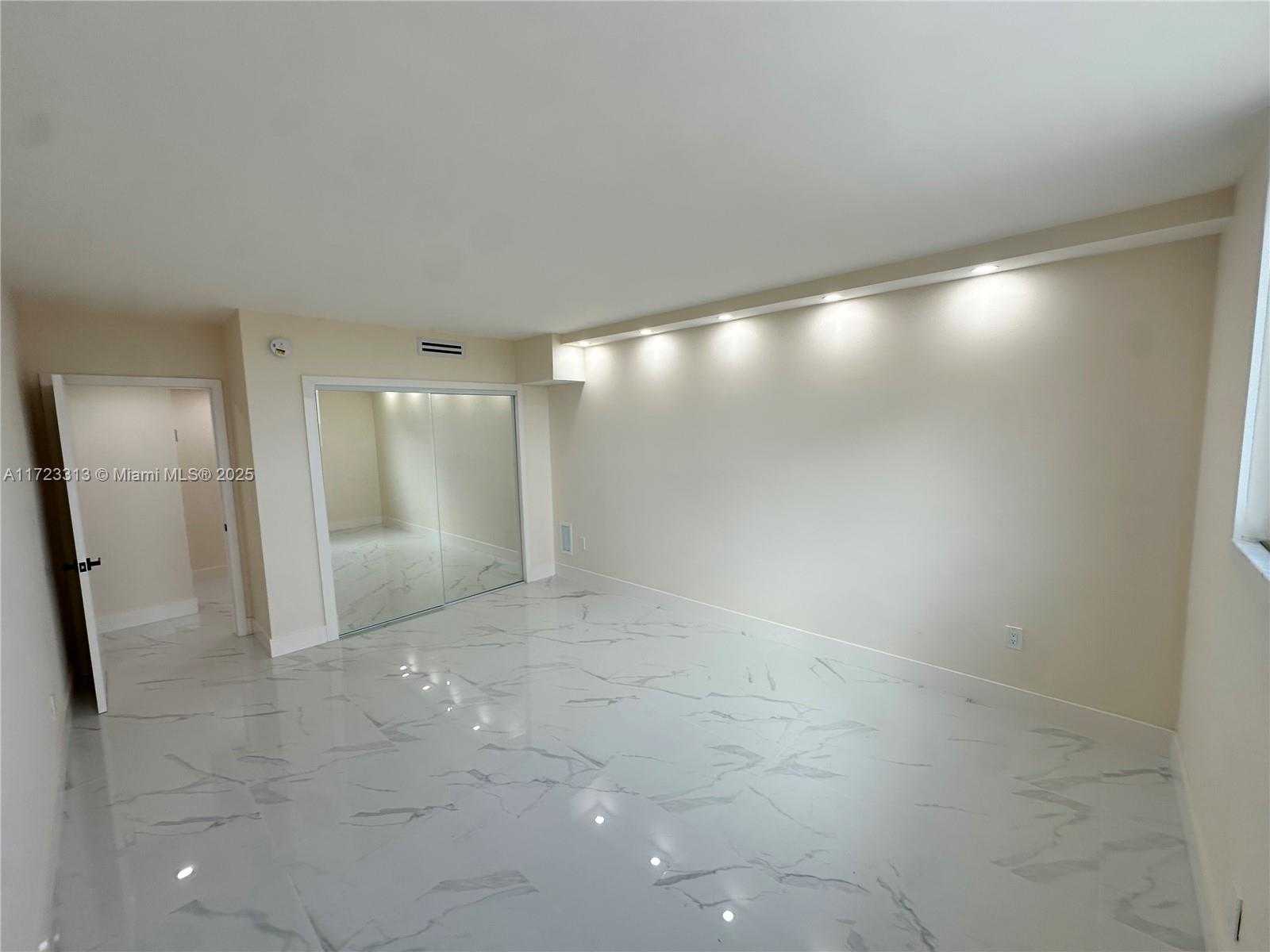 Small Image of 19380 COLLINS AVE #518, Sunny Isles Beach Number 33