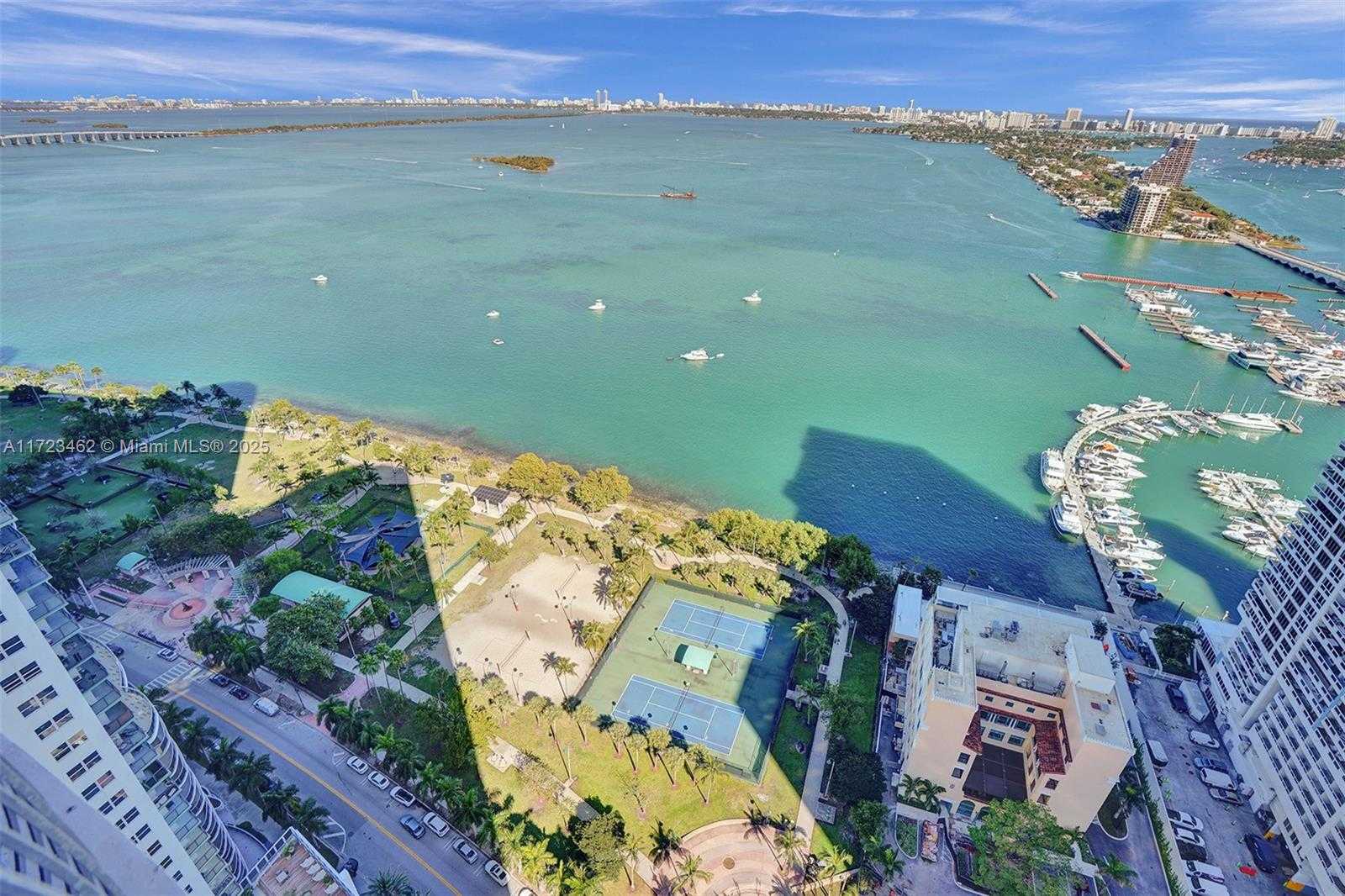 Small Image of 1750 NORTH BAYSHORE DR #3802, Miami Number 17