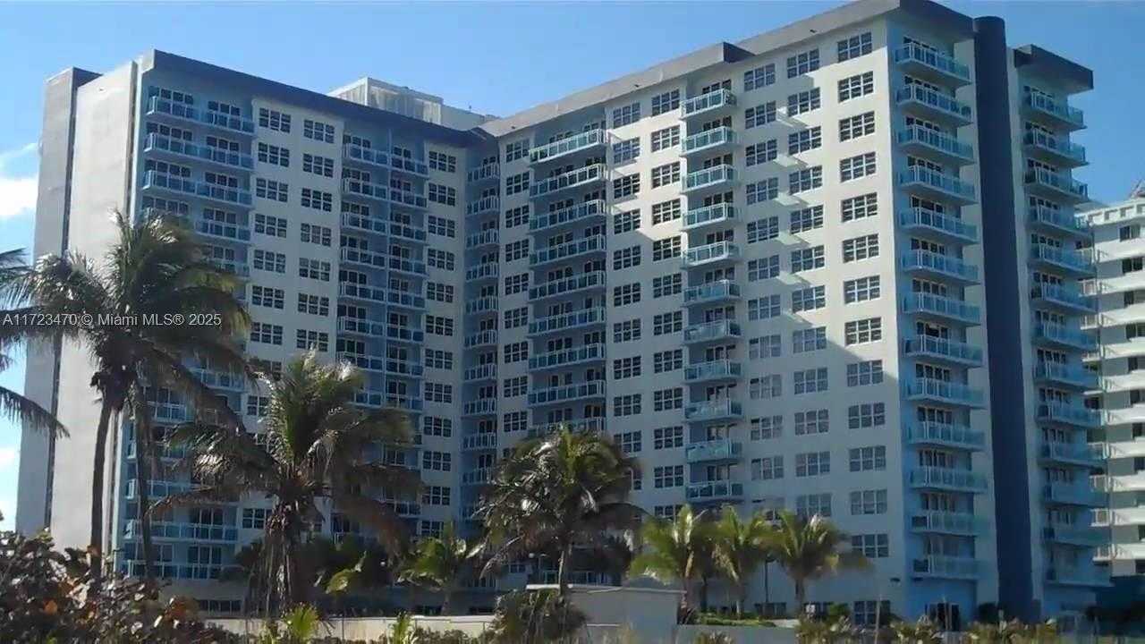 Small Image of 6917 COLLINS AVE #1206, Miami Beach Number 15