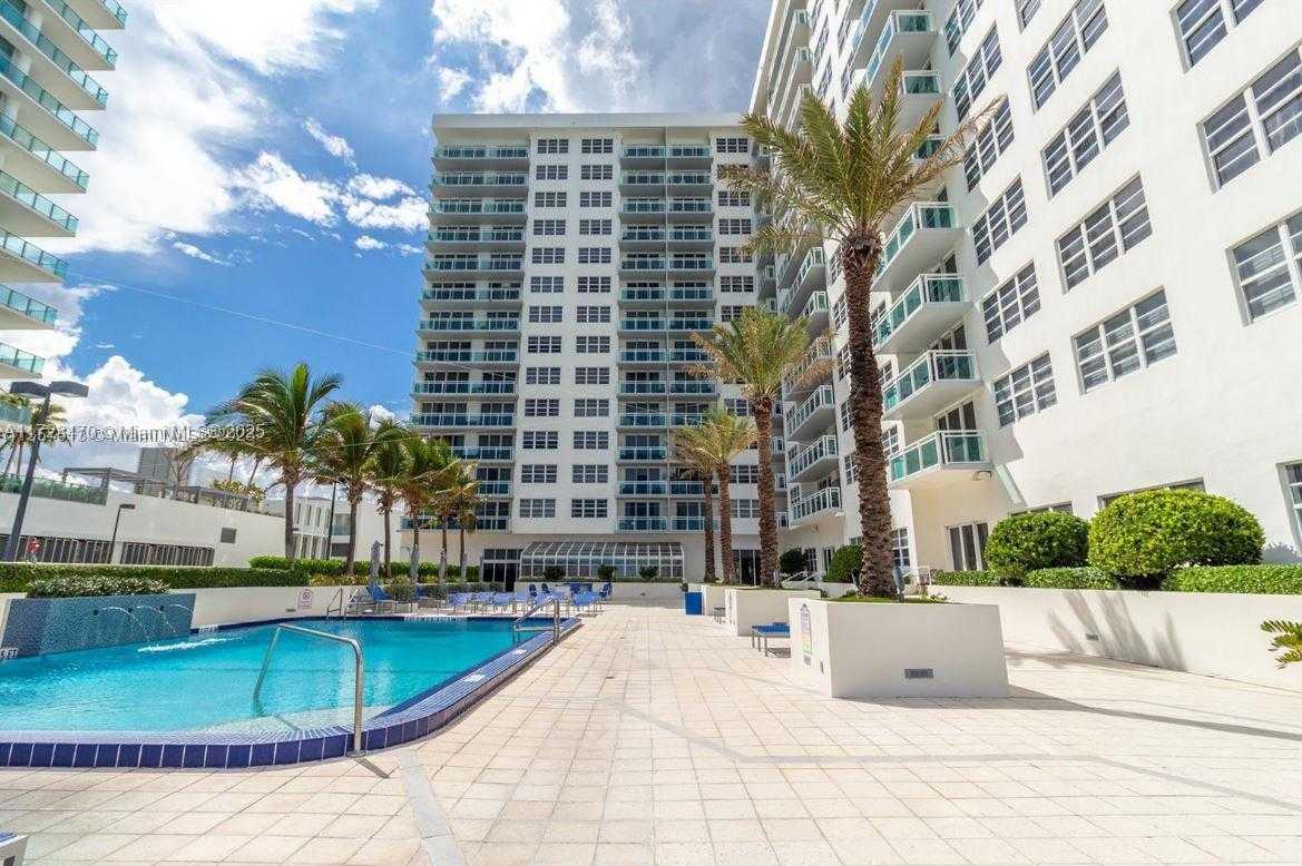 Small Image of 6917 COLLINS AVE #1206, Miami Beach Number 24