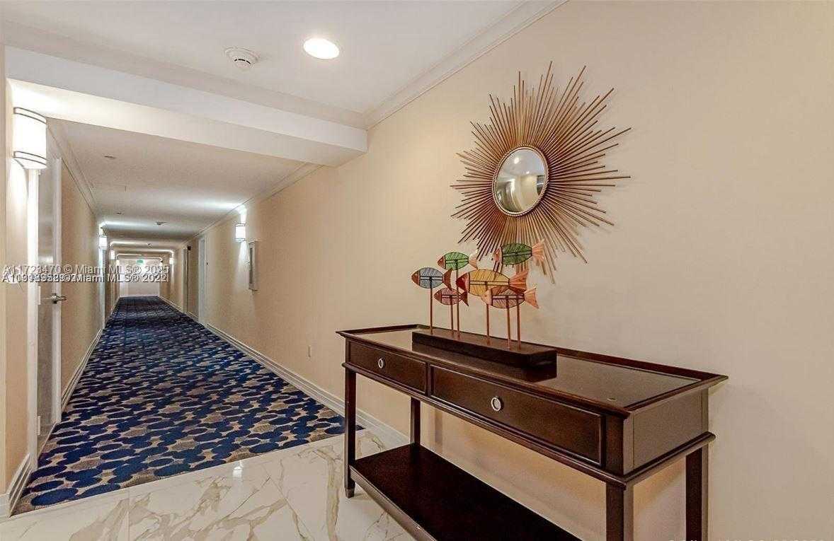 Small Image of 6917 COLLINS AVE #1206, Miami Beach Number 30