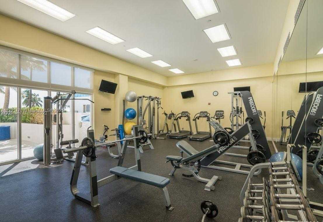 Small Image of 6917 COLLINS AVE #1206, Miami Beach Number 40