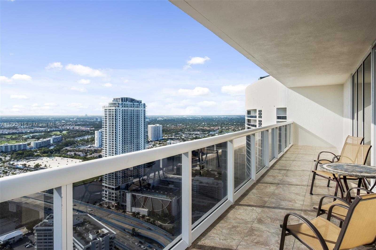 Small Image of 1830 SOUTH OCEAN DR #4406, Hallandale Beach Number 4