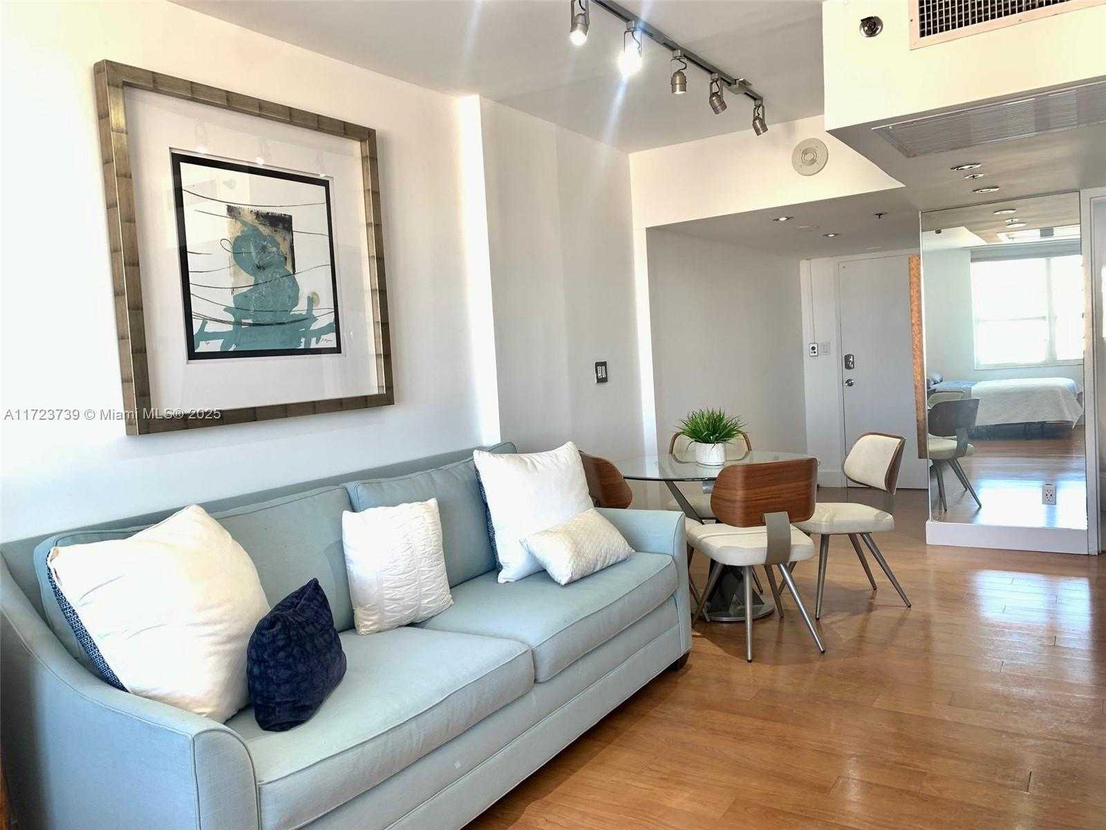 Small Image of 100 LINCOLN RD #1514A, Miami Beach Number 2