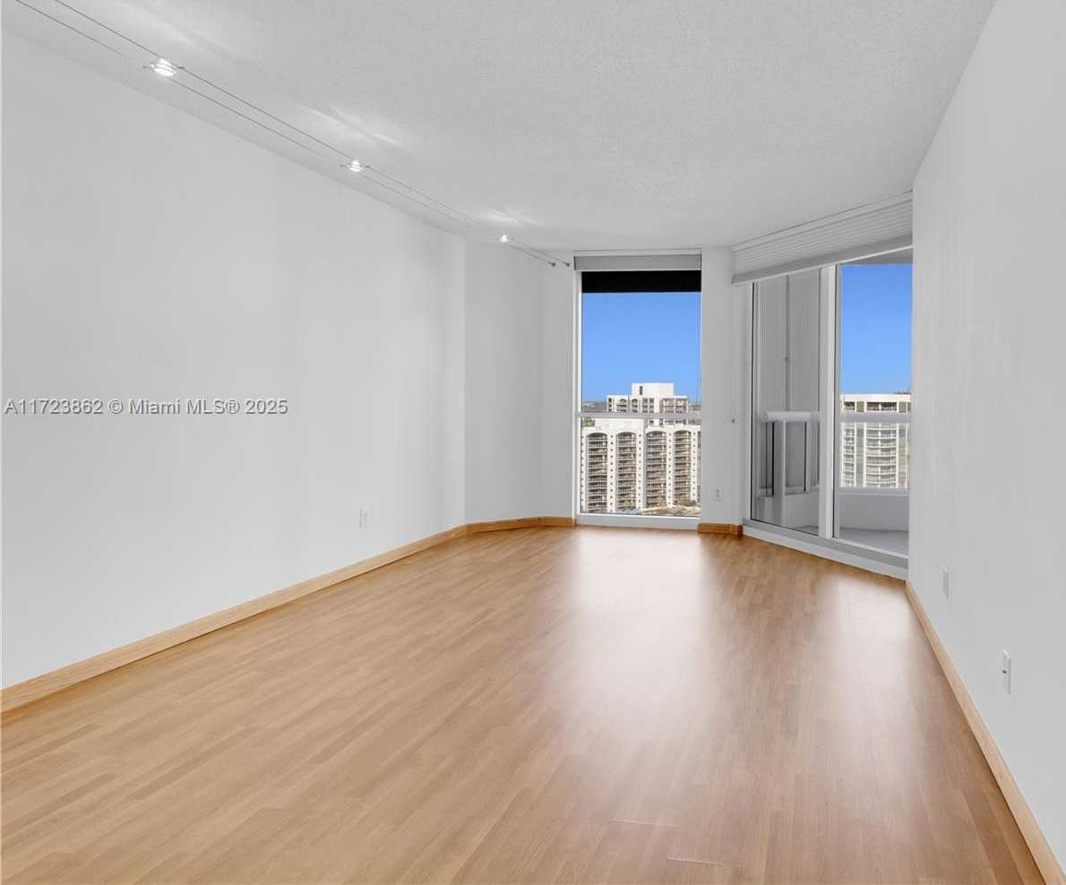 Small Image of 21055 YACHT CLUB DR #2104, Aventura Number 21