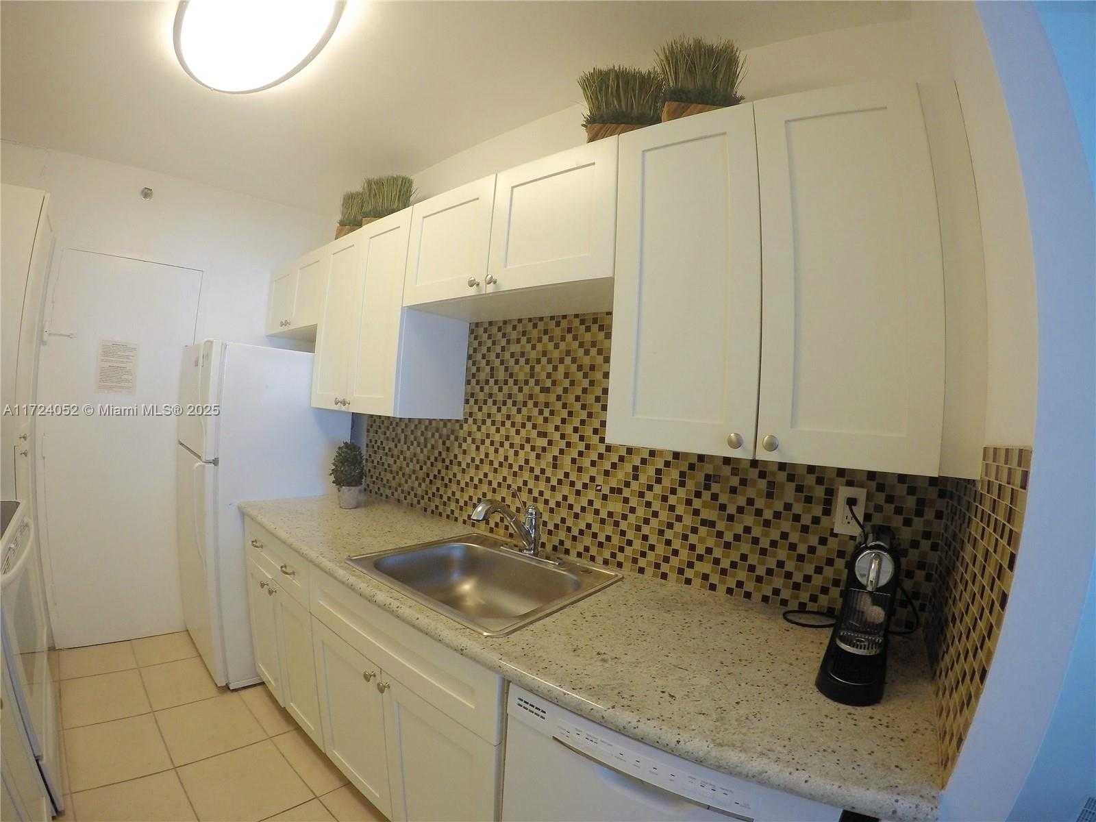 Small Image of 100 LINCOLN RD #602, Miami Beach Number 15
