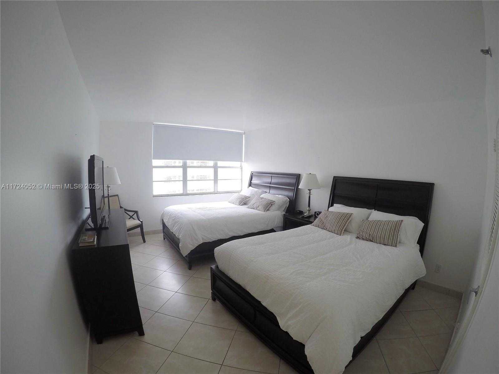 Small Image of 100 LINCOLN RD #602, Miami Beach Number 20