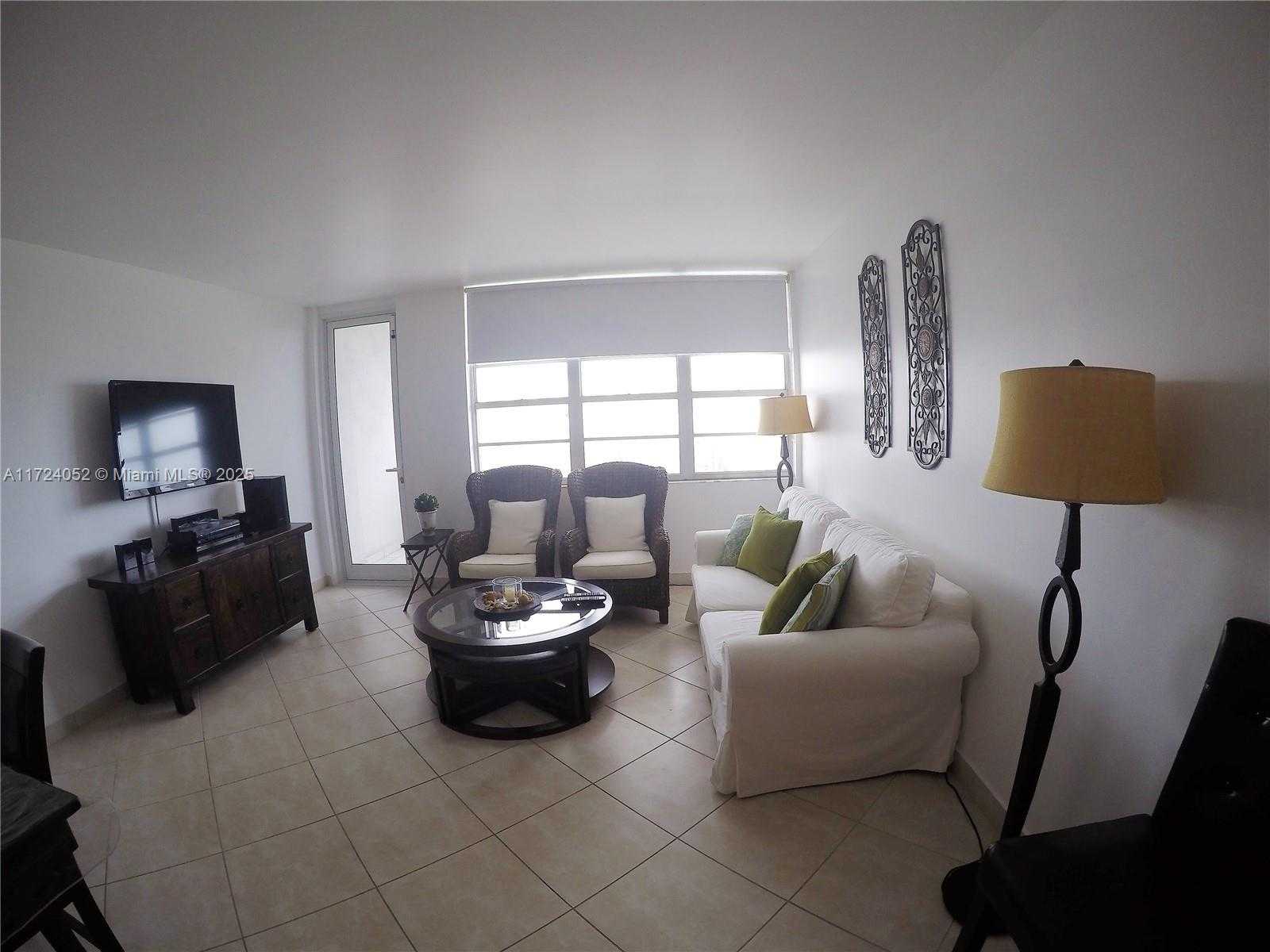 Small Image of 100 LINCOLN RD #602, Miami Beach Number 3