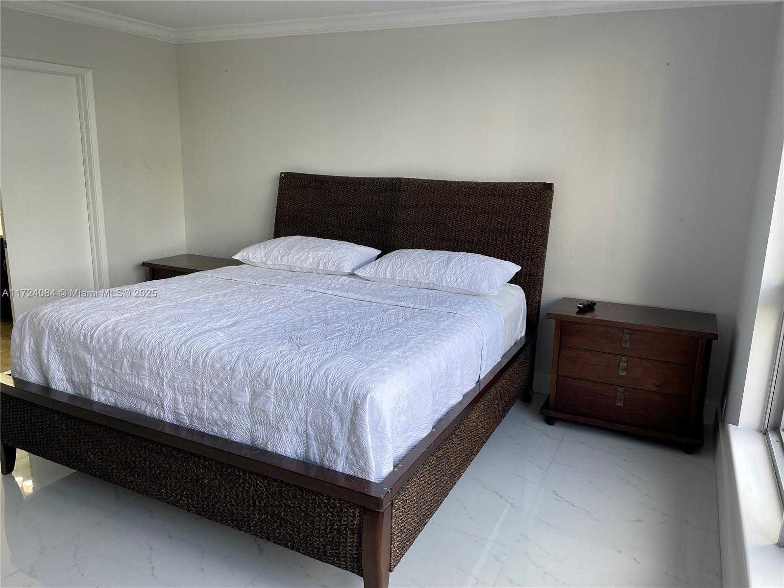 Small Image of 19101 NORTH EAST 36TH CT #407, Aventura Number 14