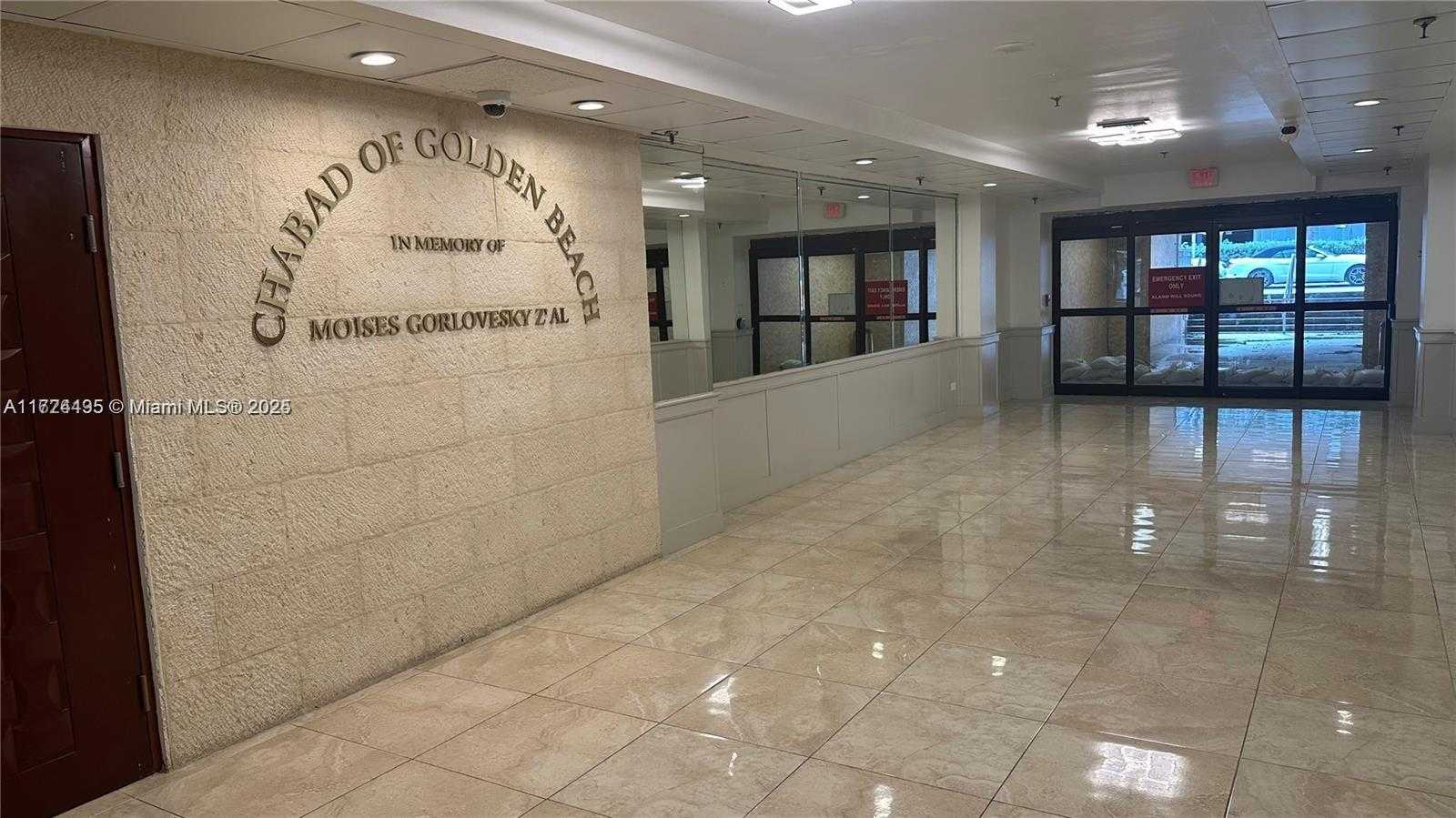 Small Image of 19201 Collins Ave, Sunny Isles Beach, FL 33160, USA Number 6