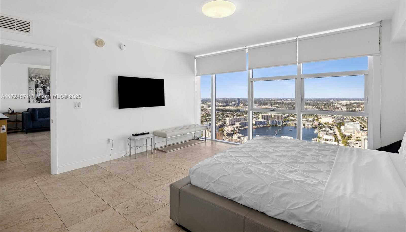 Small Image of 1830 SOUTH OCEAN DR #4907, Hallandale Beach Number 10