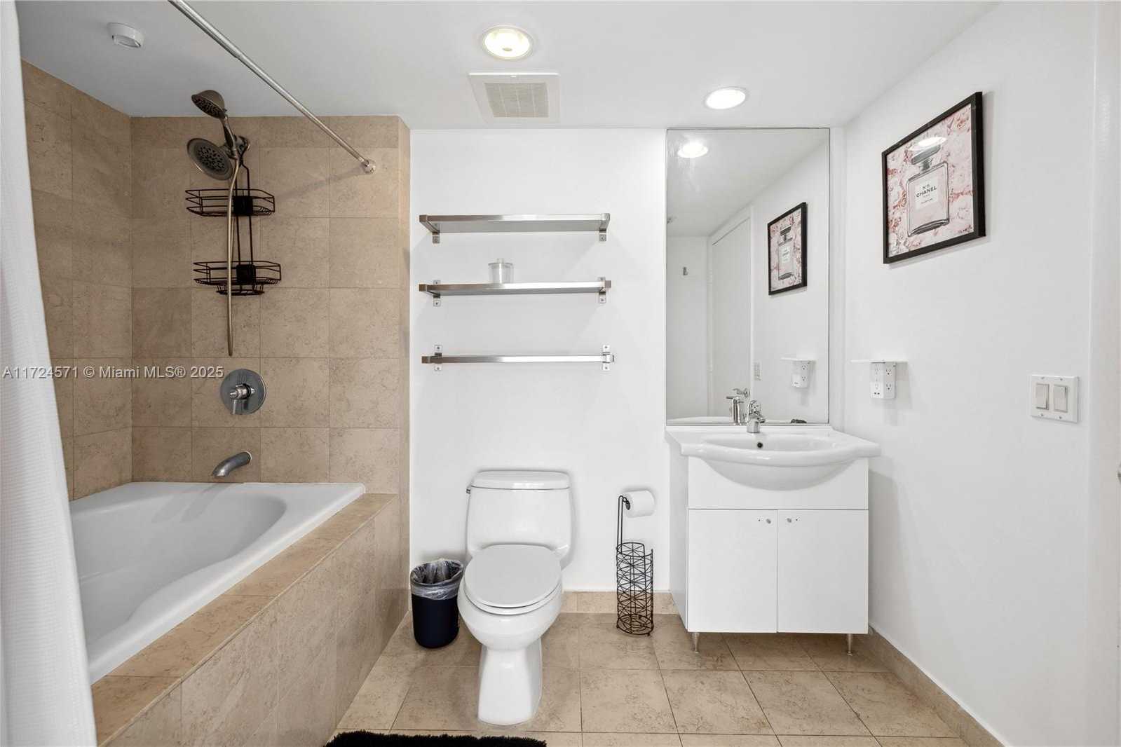 Small Image of 1830 SOUTH OCEAN DR #4907, Hallandale Beach Number 12