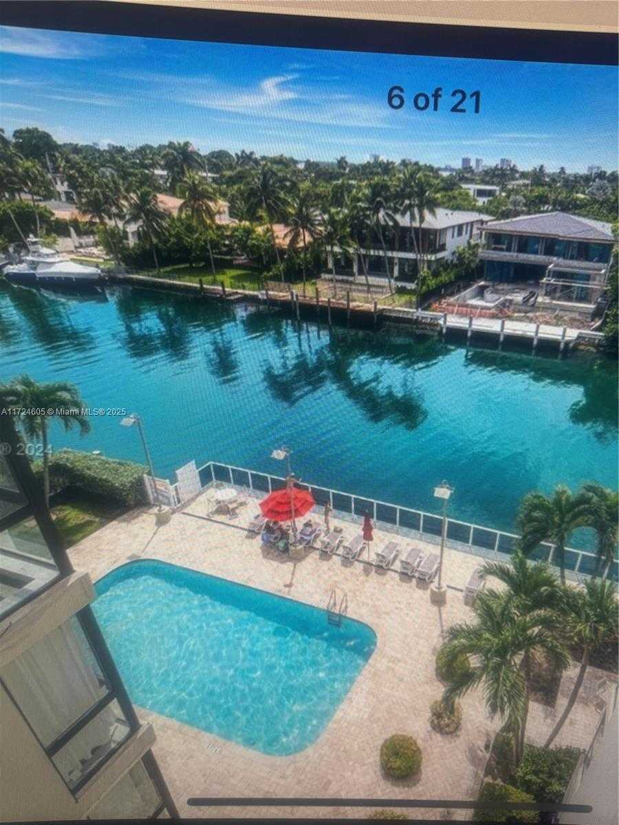Small Image of 9800 WEST BAY HARBOR DR #605, Bay Harbor Islands Number 12