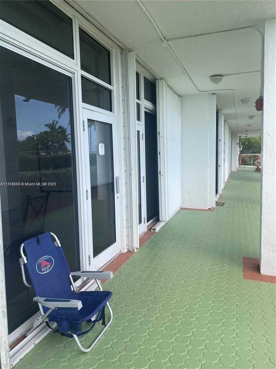 Small Image of 16711 #BC-7, Sunny Isles Beach Number 2