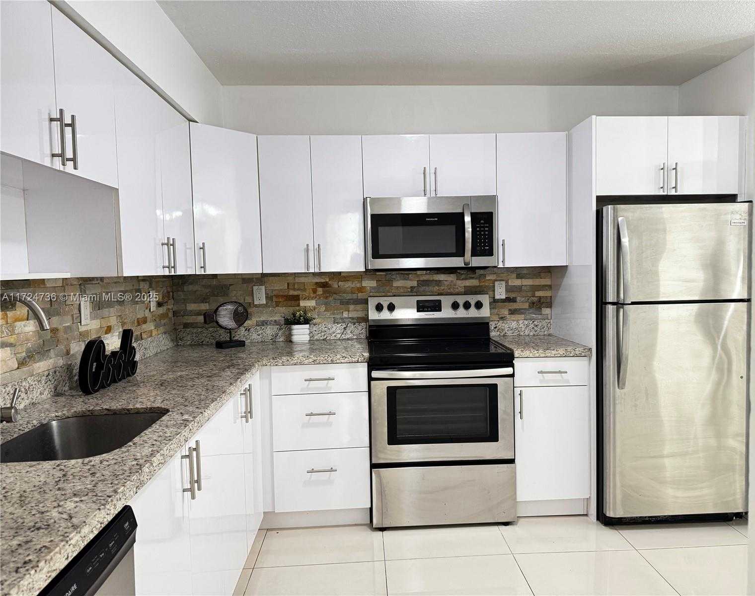 Small Image of 1075 93RD ST #105, Bay Harbor Islands Number 12