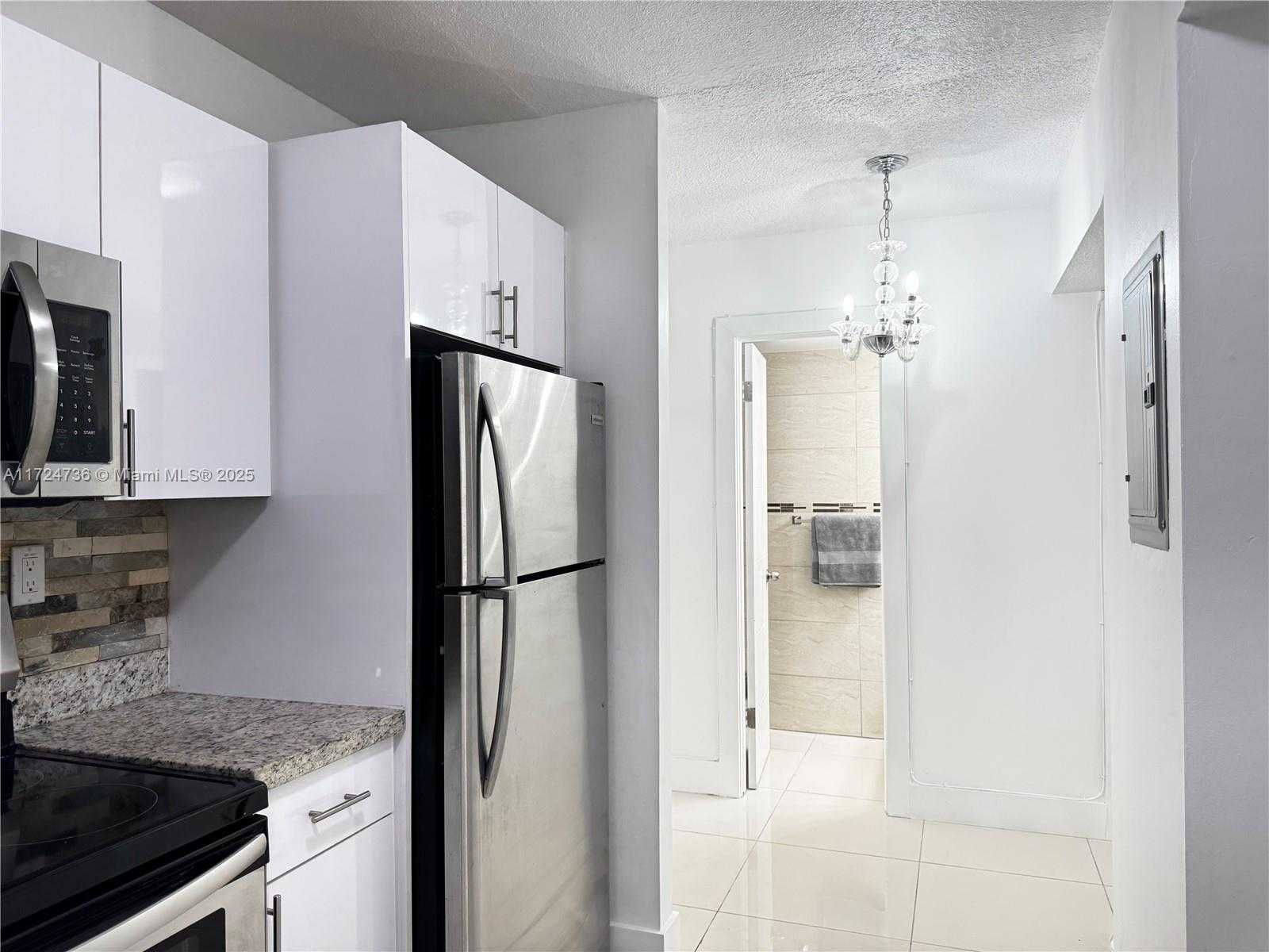 Small Image of 1075 93RD ST #105, Bay Harbor Islands Number 13