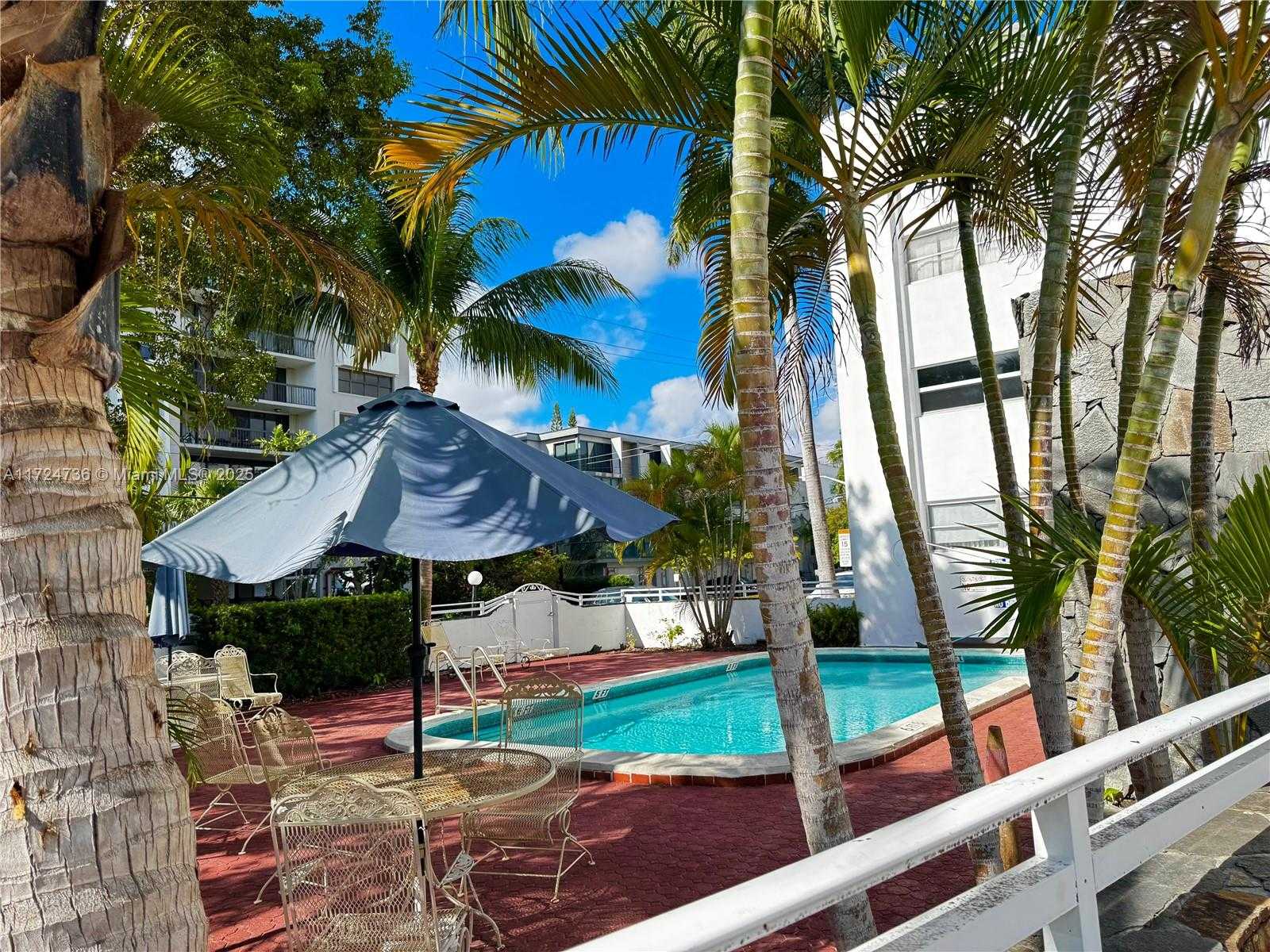 Small Image of 1075 93RD ST #105, Bay Harbor Islands Number 16