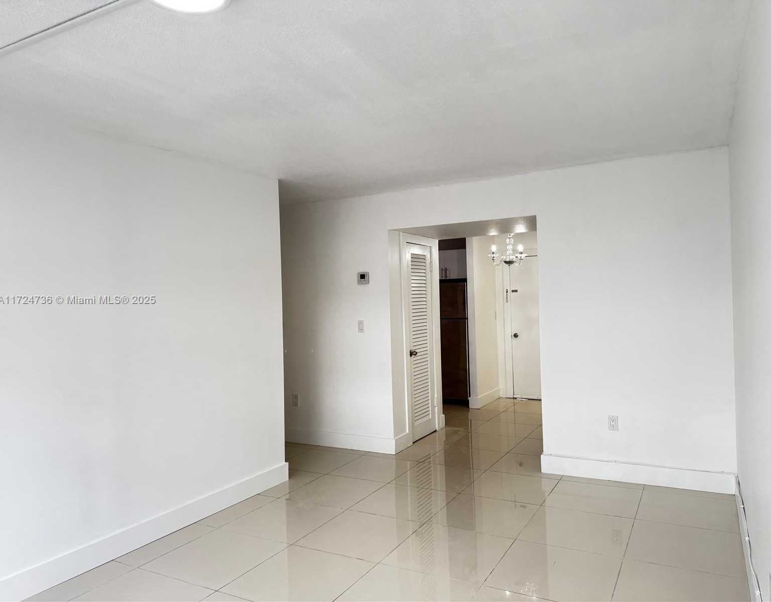 Small Image of 1075 93RD ST #105, Bay Harbor Islands Number 4