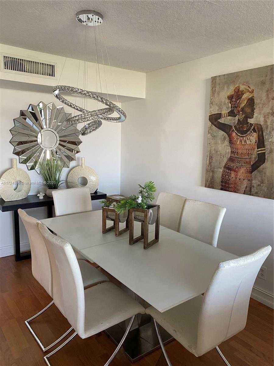 Small Image of 3300 NORTH EAST 192ND ST #1511, Aventura Number 2