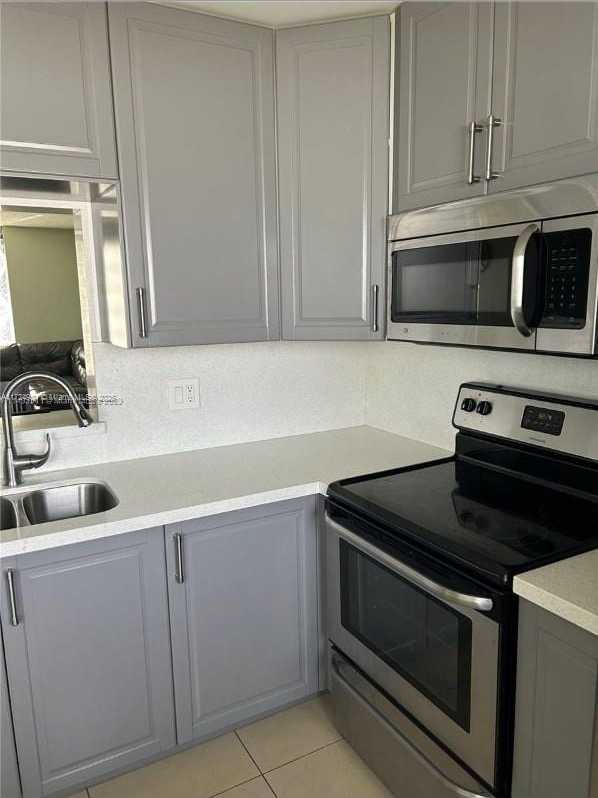 Small Image of 319 NORTH EAST 14TH AVE #707, Hallandale Beach Number 4