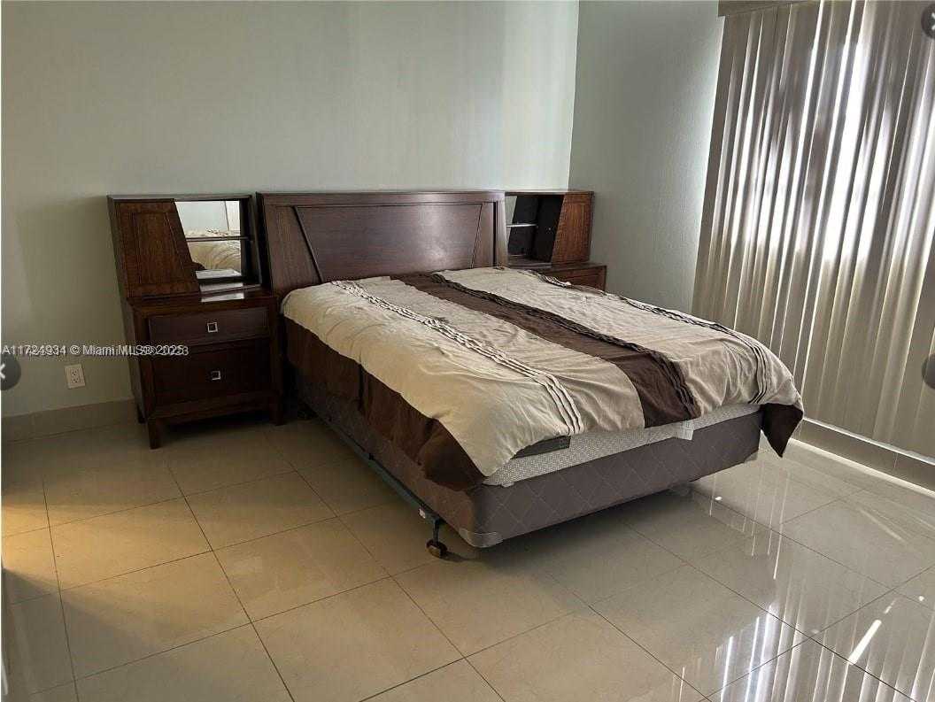 Small Image of 319 NORTH EAST 14TH AVE #707, Hallandale Beach Number 6
