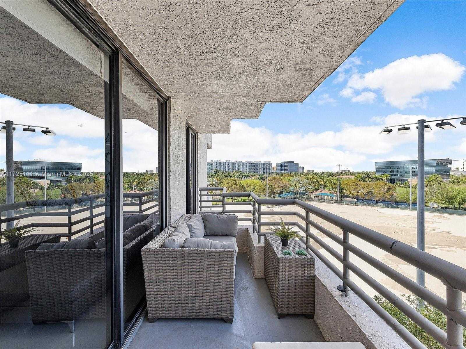 Small Image of 3300 NORTH EAST 191ST ST #701, Aventura Number 12
